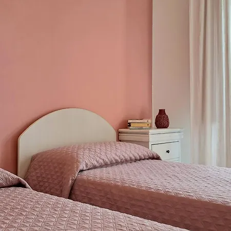 Sky By Casa In Mente 아파트 체팔루